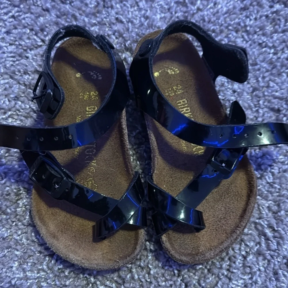 Kids birkenstock patent leather sandals